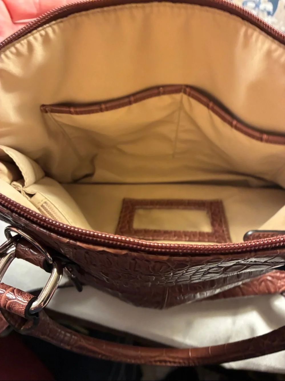 NWOT GianiBernini Elegant Brown Croc-Embossed Leather Satchel - Designer Style